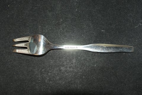 Cake Fork Palace Danish silver cutlery
Fogh silver  SOLD