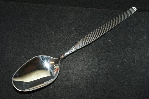 Middagsske Savoy Sterling sølvbestik
P.C.Frigast sølv København.
Længde 20 cm.
SOLGT