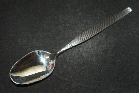 Dessert spoon / Lunch spoon Savoy Sterling silver cutlery
P.C. Frigast silver Copenhagen.
Length 18.5 cm.