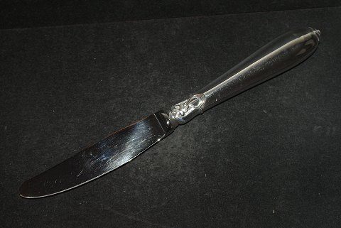 Dinner knife 
Øresund 
Danish silver cutlery
Toxværd Silver
Length 21.5 cm.
SOLD