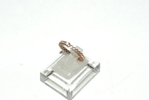 Elegant ladies ring with brilliant in 14 carat gold