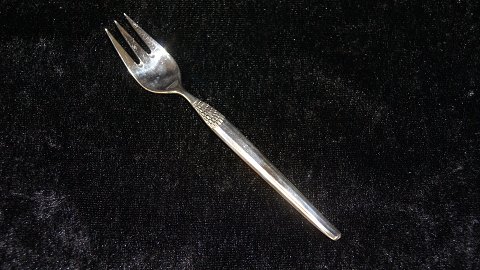 Cake fork #Cheri Sølvplet
Length 14.7 cm approx
SOLD