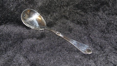 Marmalade spoon #Freja Sølvplet Cutlery
Produced by Fredericia silver and others.
Length 14.5 cm