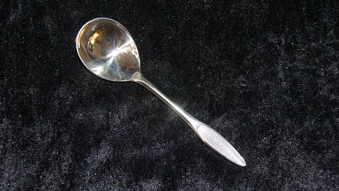 Sugar #Kongelys # Sølvplet
Designed by Henning Seidelin.
Produced by Frigast A / S, Copenhagen
Length 13.3 cm
SOLD