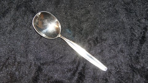 Marmalade spoon, #Pia Sølvplet cutlery
Manufacturer: Fredericia silver
