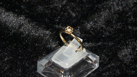 Ladies ring with stone 8 carat gold
Str 55