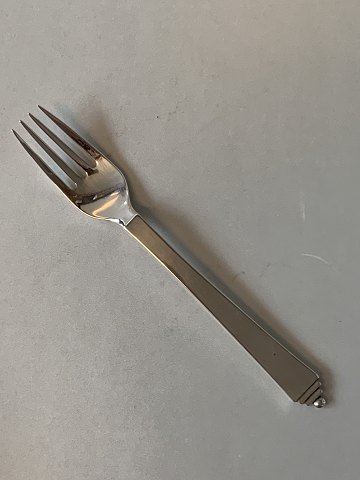 Breakfast fork #Pyramide Georg Jensen
Length 16 cm approx
SOLD