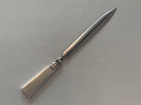 Brev Kniv #GeorgJensen
Længde 20 cm