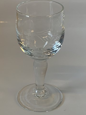 Shot glass with splicing
Height 8 cm approx