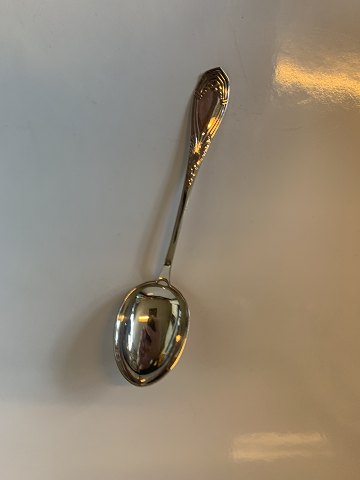 Serving spoon in Silver
Length 20.2 cm approx
Stamped year 1917 Christian. Fr. Hoist