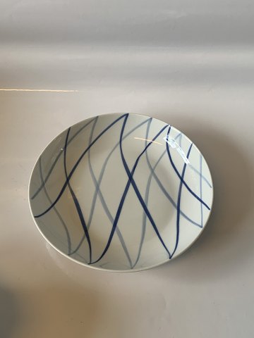 Danild 40 / Harlekin Deep plate
Lyngby Porcelain, Refractory
Diameter approx. 19.5 cm.  SOLD