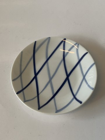 Danild 40 / Harlequin Bowl
Lyngby Porcelain, Refractory
Diameter 10 cm
SOLD