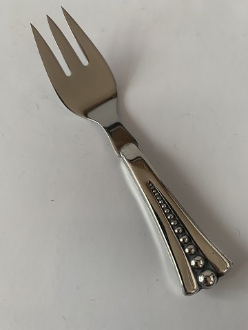 Serving fork in silver
Stamped 3 towers HFH
Length approx. 12 cm
Produced in the year 1951