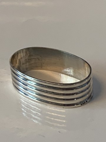 Napkin ring Silver
Size 1.4 x ø 4.2 cm.
Stamped: 830S