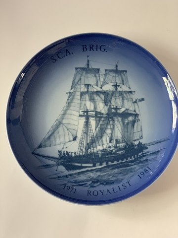 Bing and Grøndahl ship plate
Deck no. 8615/619
S.C.A. Brig
Royalist 1971-1981