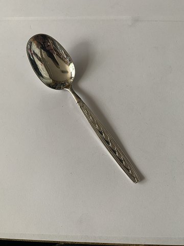 Pan silver stain, Lunch spoon / Dessert spoon
Length 15.8 cm