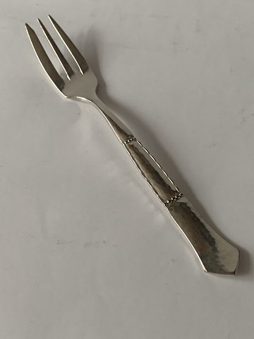 Kagegaffel, #Louise Sølvplet 
Længde 13,9 cm.