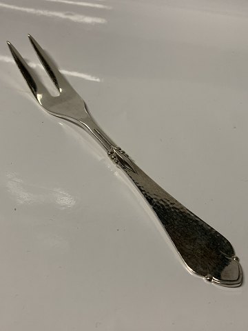Kødgaffel /Stegegaffel Freja Sølvplet Bestik
Længde 22,1 cm 
SOLGT
