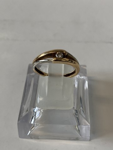 Guldring med Brillant, 14 Karat, Rød og Hvidguld
Størrelse: 50