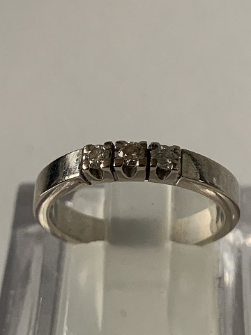 14 Karat White Gold Ring with Diamonds
Size: 51