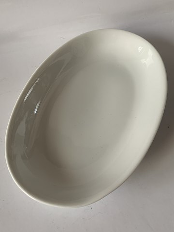 Bing & Grøndahl Hvid Koppel, ovalt fad
Dekorations Nr. 39
Måler 23,5 X 15,5 cm.
