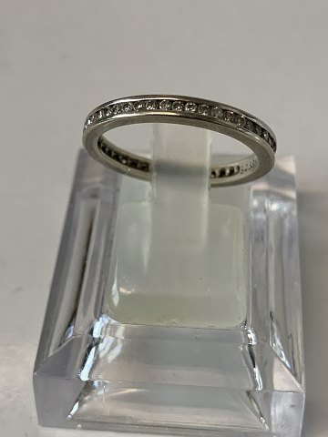 White gold ring with many diamonds, 14 Karat
Size: 54