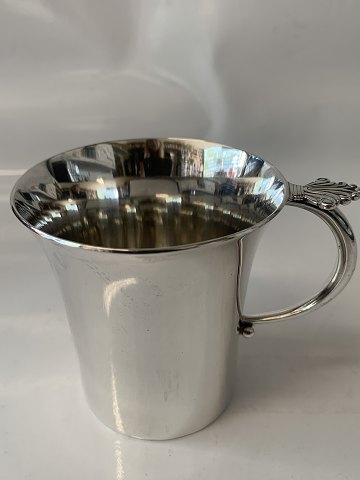 Dronning / Acanthus, Georg Jensen Børnekrus Sterlingsølv.
Nummer / Nr. 657 A.