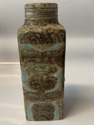 Royal Copenhagen Baca, lille vase.
Dek. Nr. 721/3258.