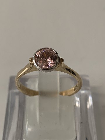 9 carat gold, Women