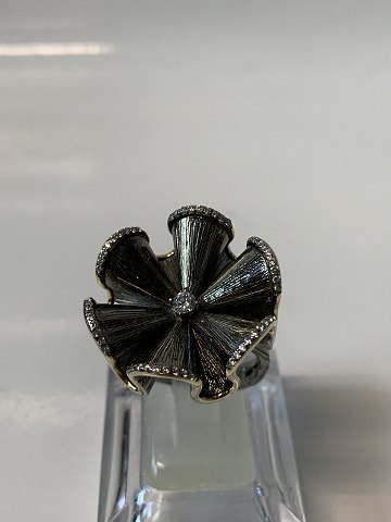 Designers Favorite ring med sten, Sterling sølv.
Størrelse 58.