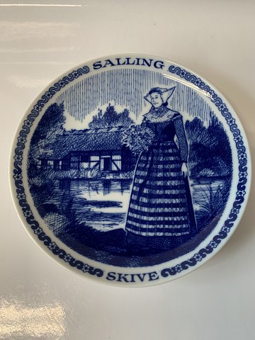 Plate Skive Salling, Danish Folk Costumes.
No 953