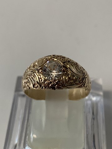 Smuk damering i 14 karat guld, med sten.
Størrelse 54.