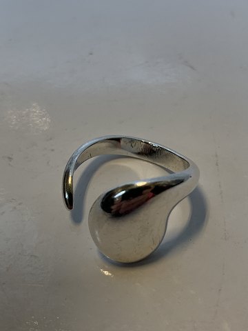 RING #397 *Georg Jensen* Sterling Denmark.
Size 53.