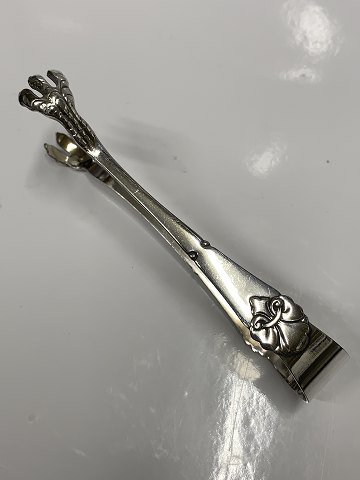 Sugar tongs / Olive tongs French Lily Silverplate
Length 11.8 cm