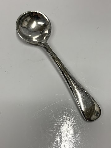 Salt spoon in silver plated
Length 5.1 cm.