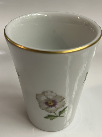 Royal Copenhagen. Kuvert vase, Motiv Stedmoderblomster Højde 7 cm