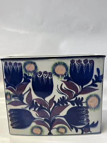 Aluminia Tenera Vase No. 206/2942Måler 15x18,5 cm.