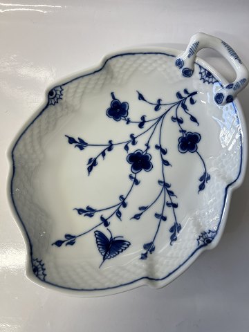 Bing & Grøndahl Sommerfugl, Bladformet KagefadDek. Nr. 357.