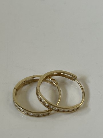 Creoles, earrings in 14 carat gold.Diameter 1.9 cm.