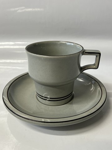 Bing & Grøndahl Colombia. Kaffekop med underkopDek. Nr. 305