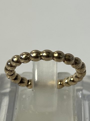 Guldring 14 karat guld, stemplet ALE 585, produceret af Pandora., størrelse 50