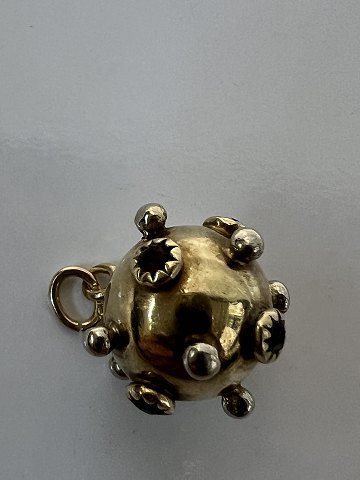 Ball with red stones Charms / Pendant in 14 caratHeight 17.91 mm