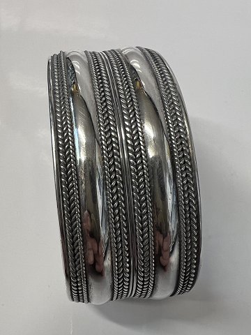Bangle Sterling SilverStamped ALE 925S.Measures 6.5 cm x 5.1 cm
