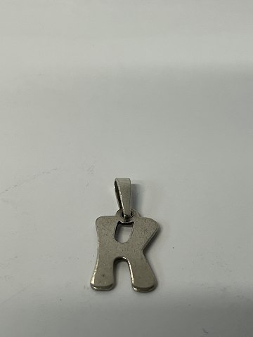 Vedhæng/Charms i sølv bogstav KHøjde 1,9 cm.