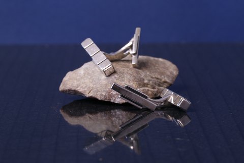 Georg Jensen sølvManchetknapper.Design nummer 64.
