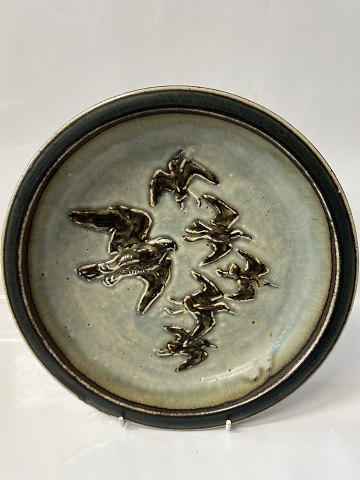 Royal Copenhagen Knud Kyhn Stentøjsfad med fugle No. 21586