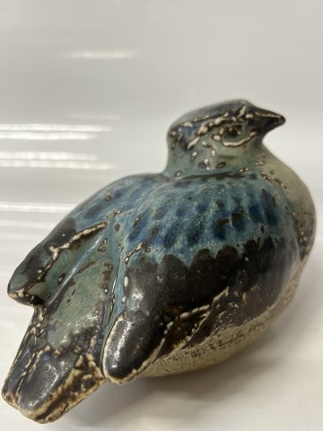 Bing and Grondahl pottery, Bird.No. A33. (7014)
