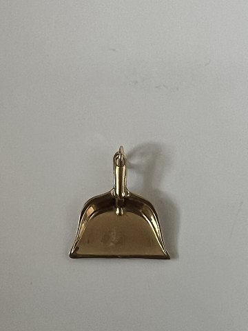 Sweeping Tray Pendant / Charms in 14 carat goldHeight 2.0 cm