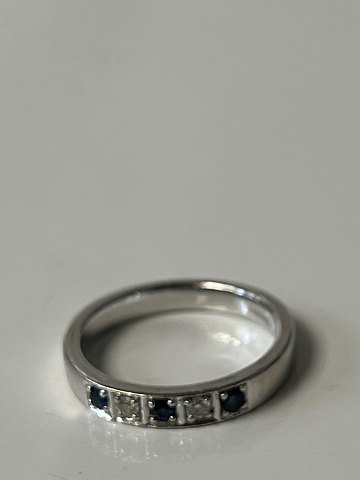 Allianz ring diamonds & sapphire 14kt white goldSize 50.5