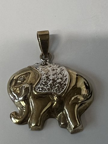 Elephant Pendant, in 8 Kt. red / white gold with diamond.Height 3.2 cm.